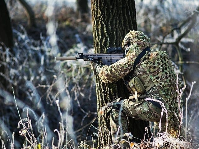 Compact Sniper Suit - Multicamo di EMERSONGEAR