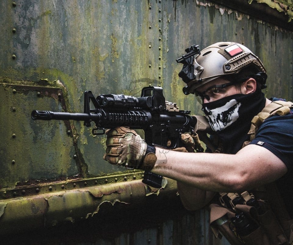 1-Point Bungee Sling con attacco MOLLE di 8FIELDS