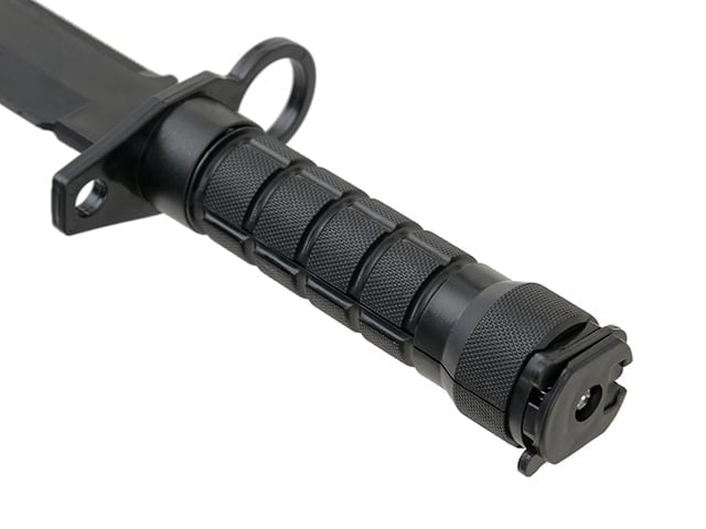 Bayonetta finta per M4/M16 di CYMA