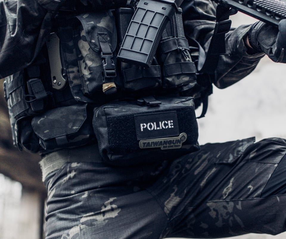 Drop-Down Utility Pouch di 8FIELDS