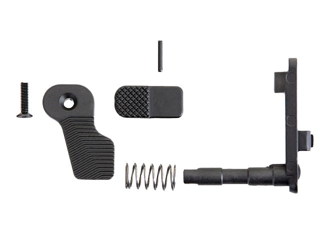 Rilascio Caricatore Ambidestro AR-15/M4 di CYMA