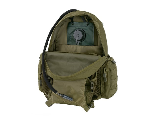 Zaino tattico con tasca per casco - OLIVE di 8FIELDS