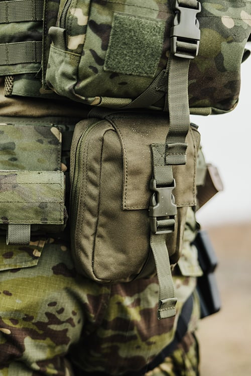 EMT Pouch - Olive di 8FIELDS