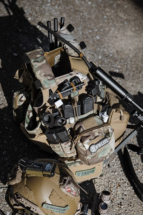 Jump Plate Carrier Cummerbund - Multicamo di 8FIELDS