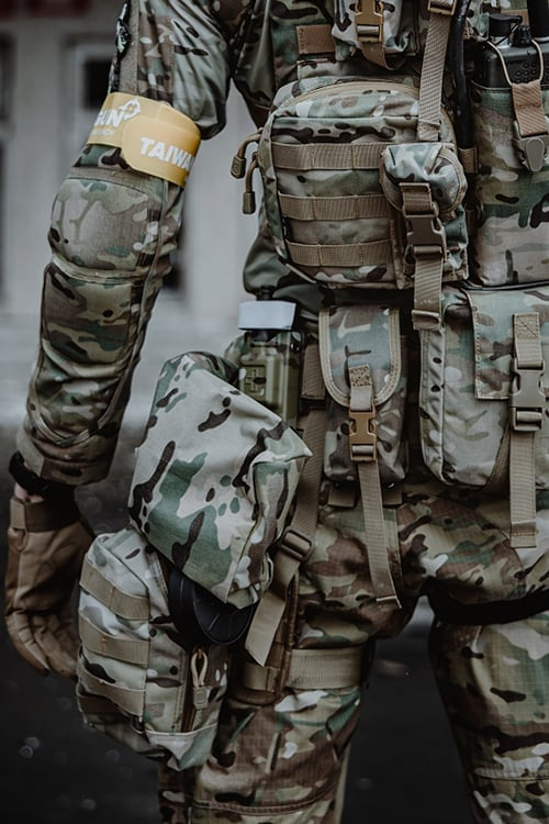 Large GP Pouch - Multicamo di 8FIELDS