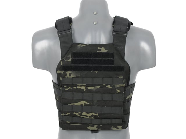 Buckle Up Assault Plate Carrier di 8FIELDS