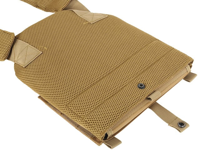 Buckle Up Assault Plate Carrier di 8FIELDS
