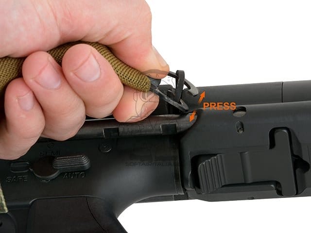 Single-Point Bungee Sling Multicamo di EMERSONGEAR