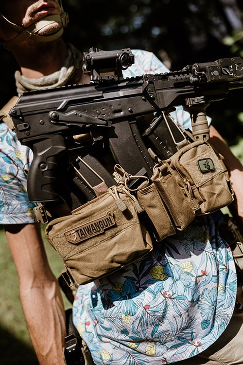 Buckle Up Recce/Sniper Chest Rig - Coyote di 8FIELDS