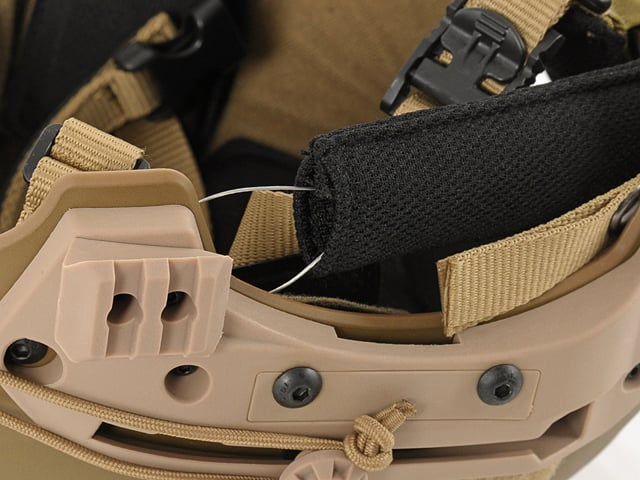 Elmetto Tactical EXF Bump - Dark Earth di FMA