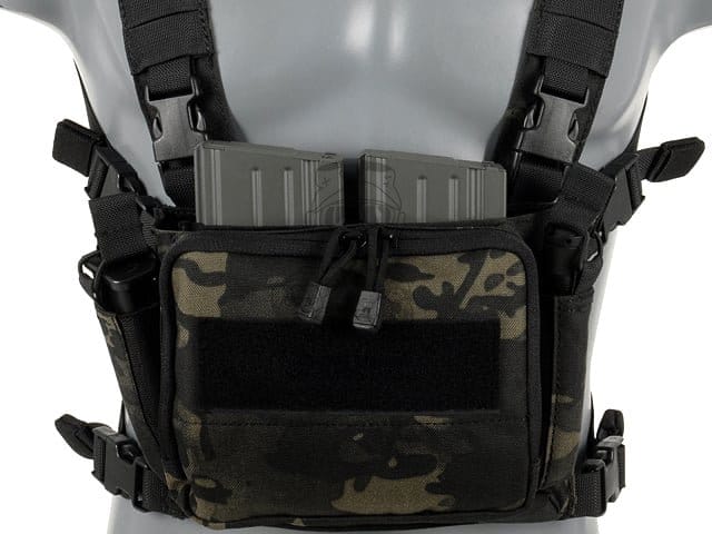 Gilet Tattico Compact Multi-Mission di 8FIELDS