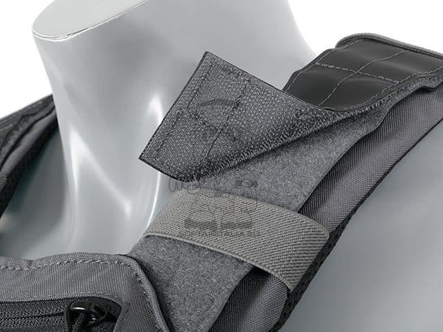 420 Plate Carrier - Coyote Brown di EMERSONGEAR