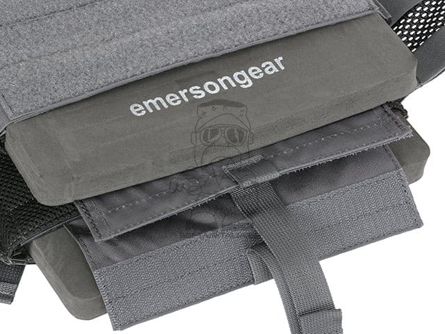 420 Plate Carrier - Coyote Brown di EMERSONGEAR