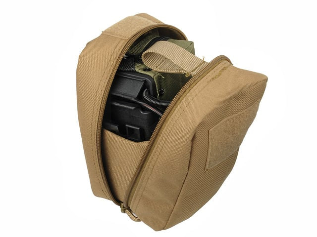 Light Drum/Box Mag Pouch di 8FIELDS