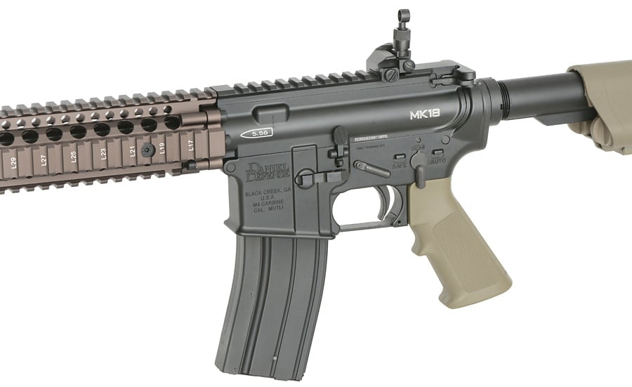 Fucile Gas Blow-Back Daniel Defense MK18 di EMG