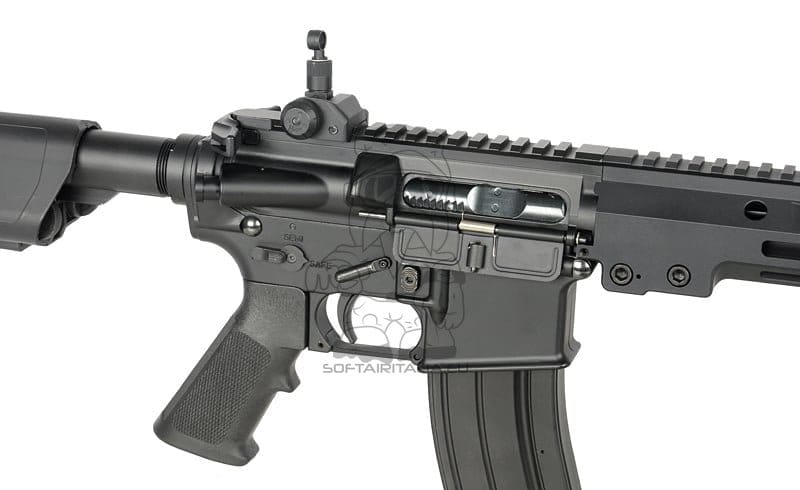 Fucile Gas Blow-Back M4/AR15 di GOLDEN EAGLE