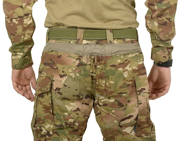 Uniforme da combattimento M Khaki di 8FIELDS