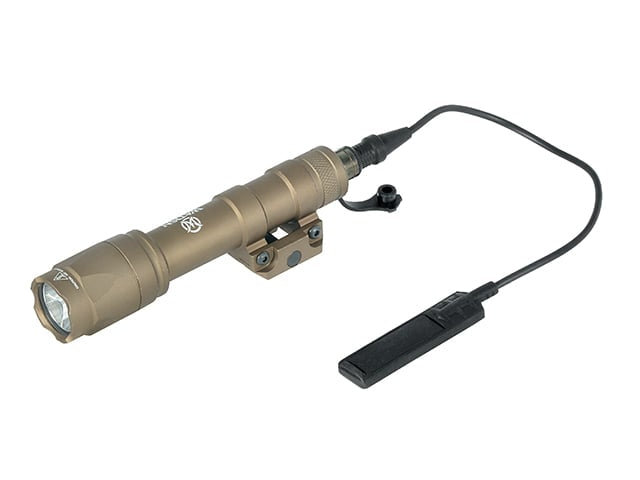 Torcia Tattica V600 di WADSN