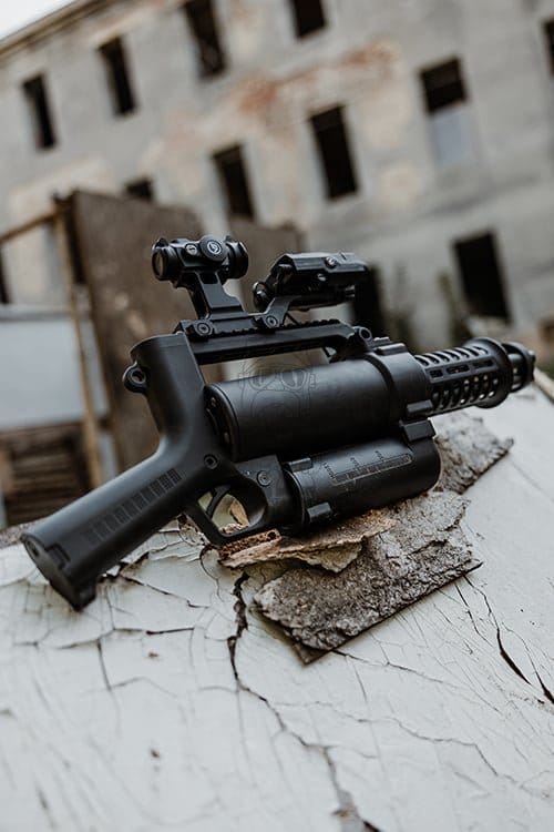 Replica Minigun di WELL