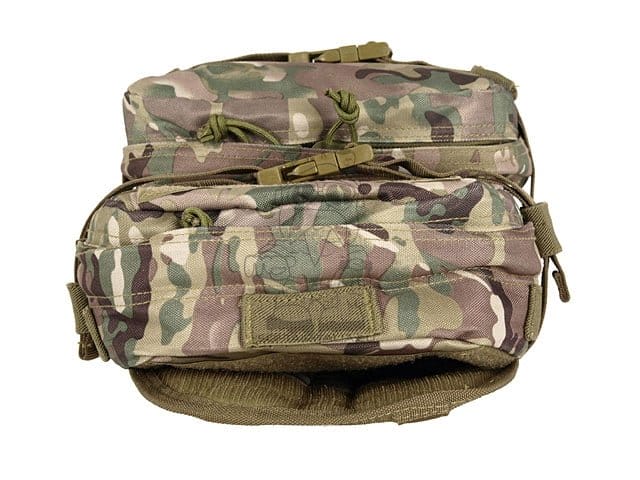 MOLLE Hydration H2O Carrier Multicamo di 8FIELDS