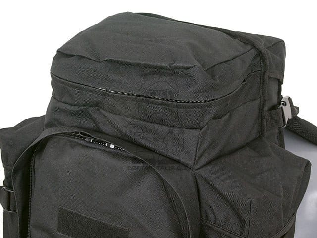 Zaino Tattico 40L - Nero di 8FIELDS
