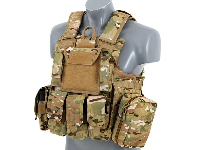 Combat Modular Armor System Replica di 8FIELDS