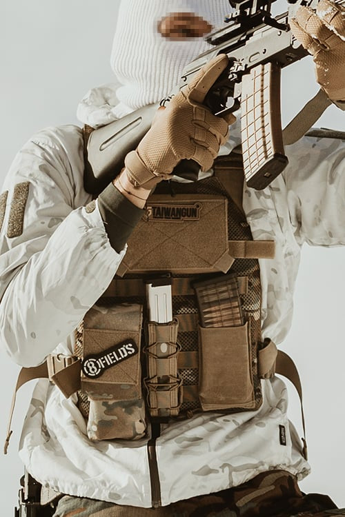 Pouch Elastic Single M4/M16 di 8FIELDS
