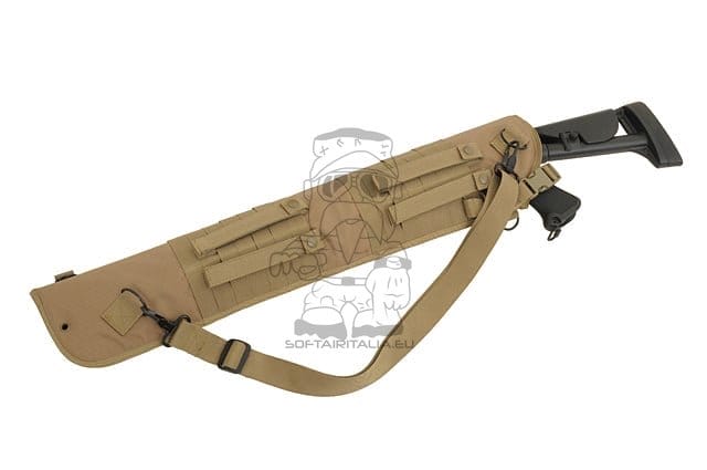 Back Scabbard per Shotgun - Coyote di 8FIELDS