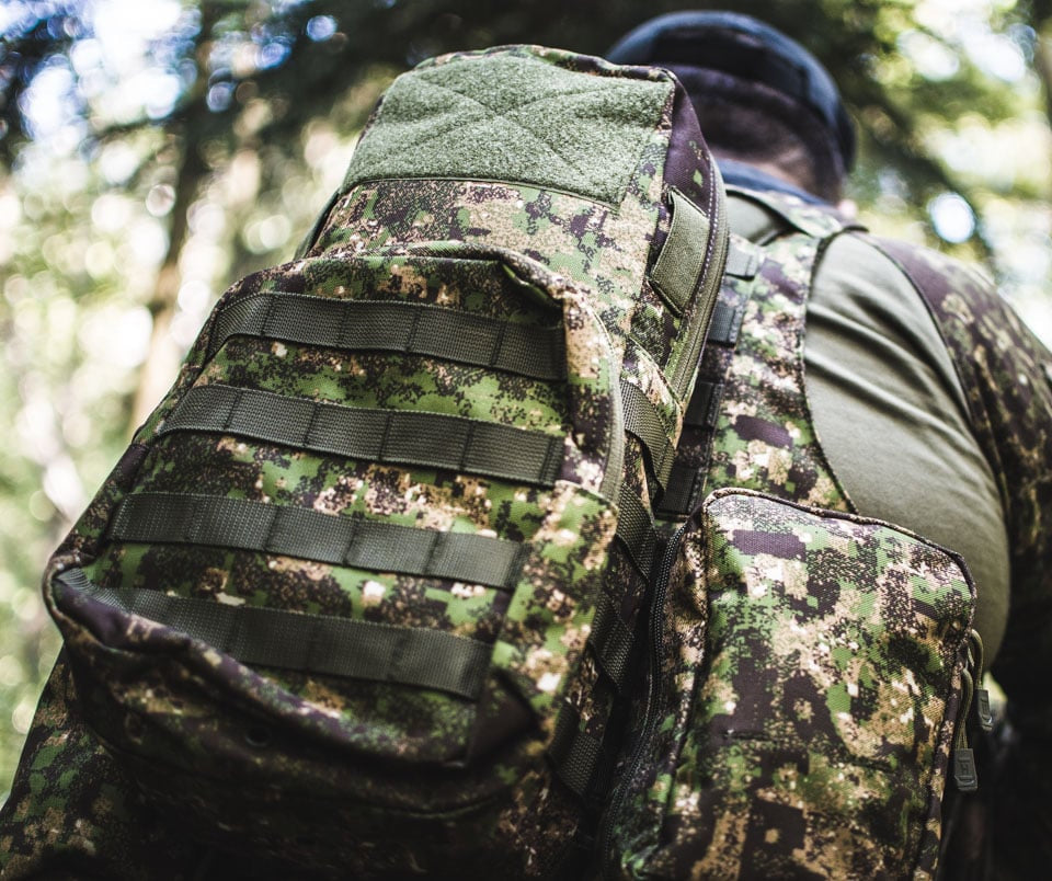 Zaino Idratazione 3L MOLLE Multicamo di 8FIELDS