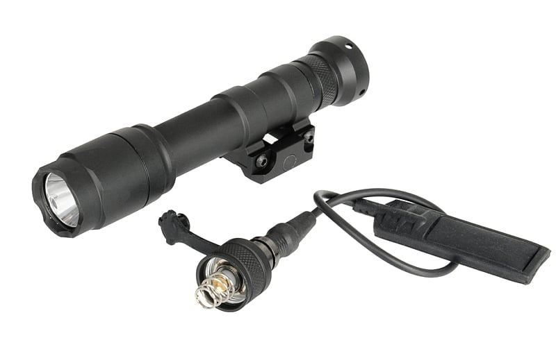 Tactical LED Weaponlight 200 Lumens di ELEMENT