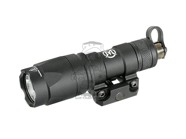 Tactical Flashlight M300A Mini Scout di WADSN