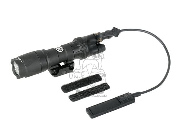 Torcia M300A MINI SCOUT di WADSN