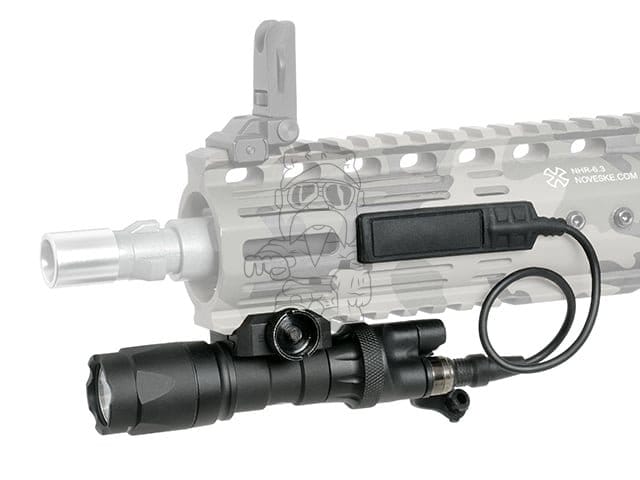 Torcia M300A MINI SCOUT di WADSN