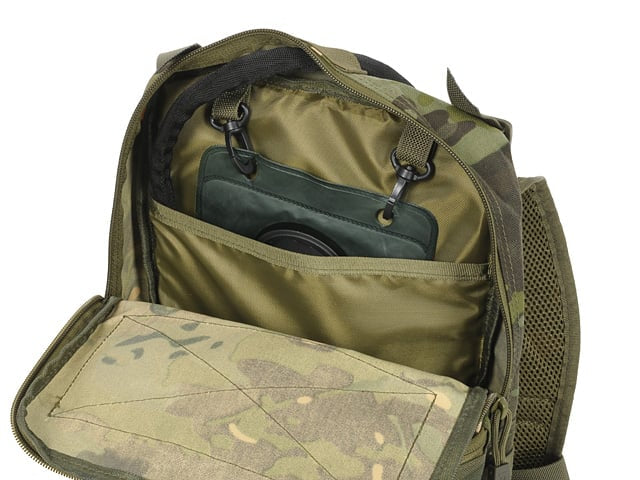 Zaino Multiuso V2 - Olive di 8FIELDS