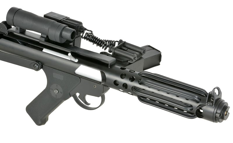 Replica Sterling Custom Submachine Gun di S&T