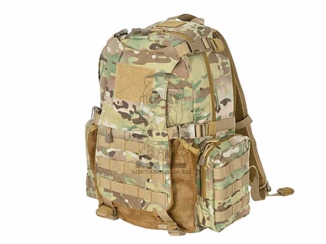 Zaino tattico con tasca per casco - Multicamo di 8FIELDS