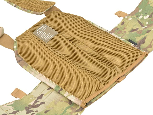 Buckle-Up Laser Cut Plate Carrier di 8FIELDS PREMIUM