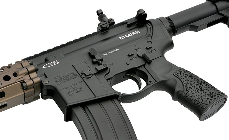 Replika GBBR DD4 M4A1 FSP RIII S 14,5" di EMG