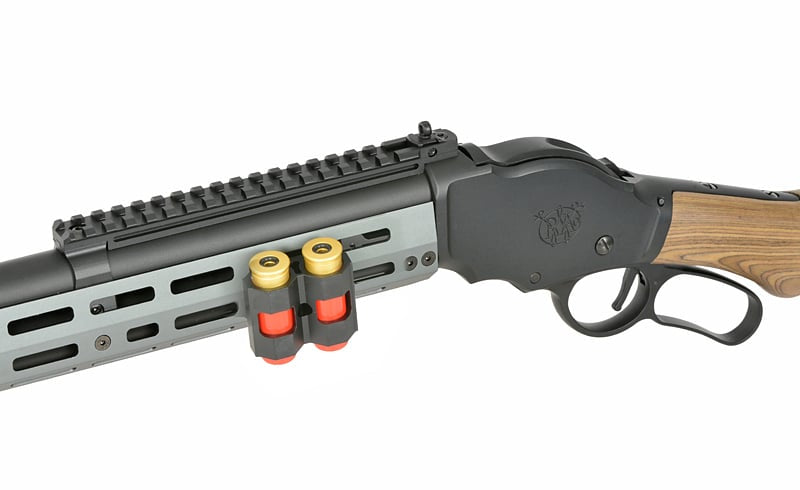 Replica Shotgun Lever Action di GOLDEN EAGLE
