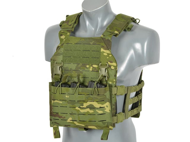 Buckle Up Assault Plate Carrier di 8FIELDS
