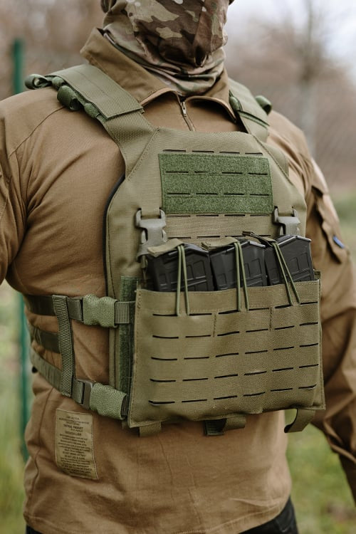 Plate Carrier Buckle Up di 8FIELDS