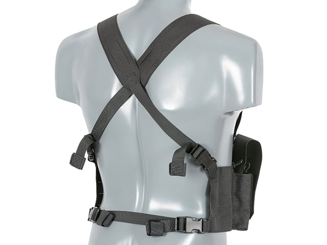 Chest Rig Laser-Cut con Pouches AR/AK di 8FIELDS