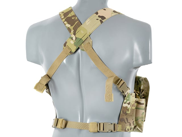 Chest Rig Laser-Cut Multicamo di 8FIELDS