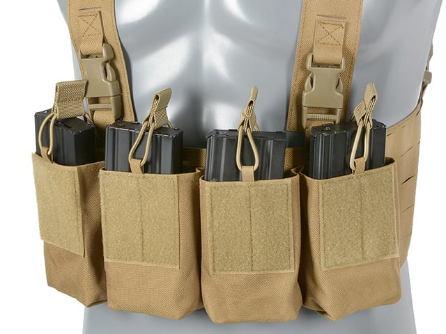 Chest Rig Laser-Cut con Pouches AR/AK - Coyote di 8FIELDS