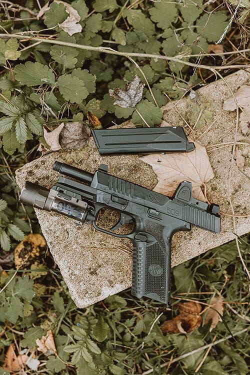 FN 509 GBB Pistol Replica - Black di CYBERGUN