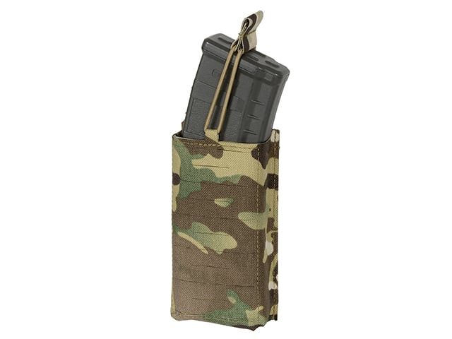 Single Laser-Cut Magazine Pouch Multicamo di 8FIELDS