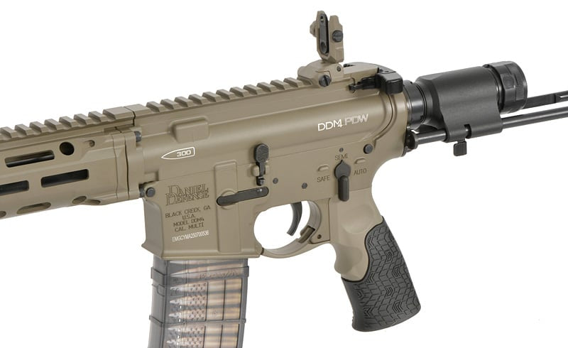 Daniel Defense DDM4 PDW GBB di EMG