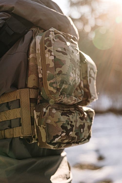 Large Laser-Cut General-Purpose Pouch di 8FIELDS