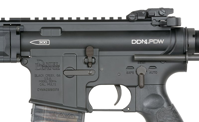 Daniel Defense DDM4 PDW SBR Replica di EMG