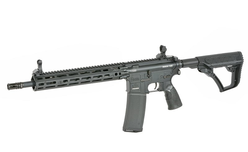 Replica Daniel Defense M4A1 RIII 14.5" di EMG